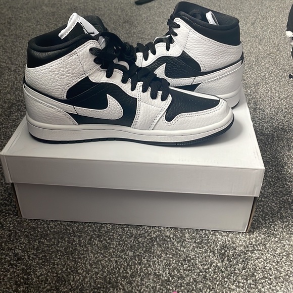 Jordan | Shoes | Brand New Panda Se Homage Air Jordan Mids  Brand new panda / se homage air jordan mids